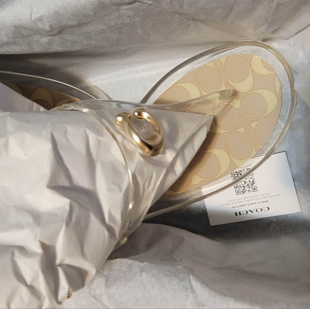 Coach Brand new Jelly Sandals ( CLEAR)